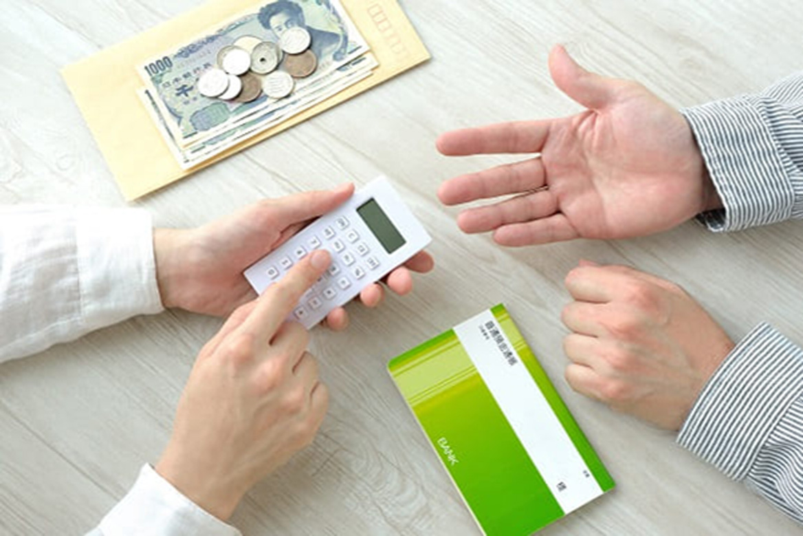 日本人の家計支出、負担増と負担減のTOP3は ? 負担増に備える術も解説