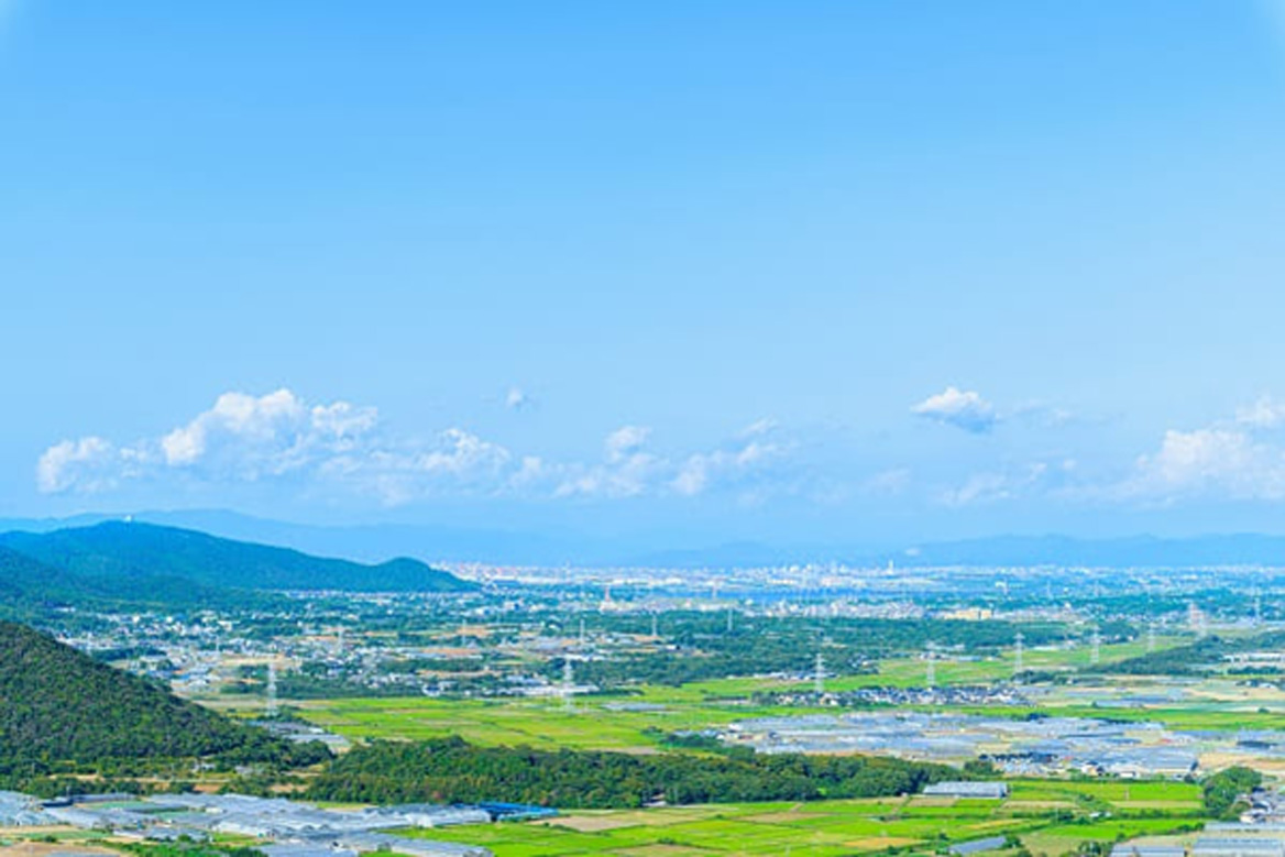 「移住相談」が過去最多 ! どこに住んでも変わらない「収入源」とは ?
